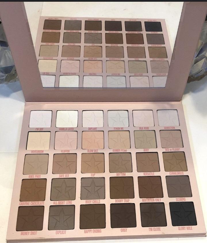 30 Shades Matte Eye Makeup Palette – Rose Gold Edition