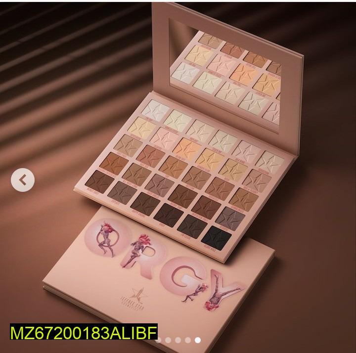 30 Shades Matte Eye Makeup Palette – Rose Gold Edition